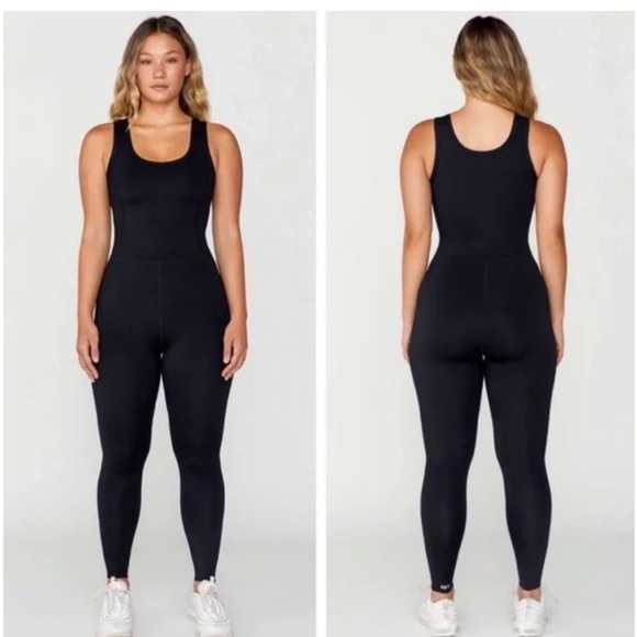 SET Active Black SportySuit in SportBody NWT - Picture 2 of 2